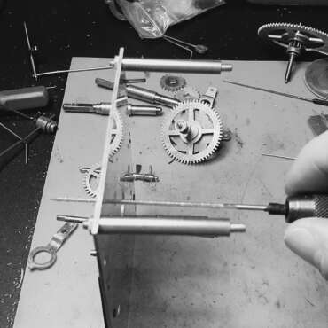 Clock Repair Service